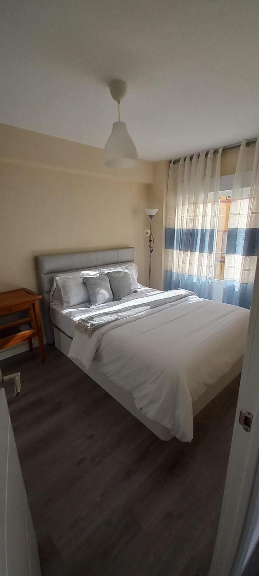 Apartamento Cerca Del Pilar سرقسطة الغرفة الصورة
